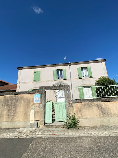 Gite de Mécrin, Gîte à Mécrin