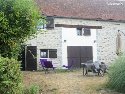La croix des Landes chouvigny 03, Gîte à Chouvigny