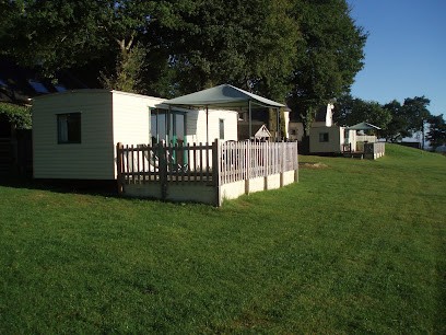 Farm Holidays In Brittany / Vacances à Bellevue, Gîte à Mellionnec