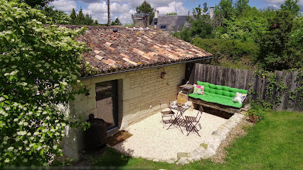 Le Grenier, Gîte à Beaumont Saint-Cyr