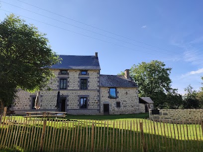 Gîte Lepetit Sabotier, Gîte à Giat