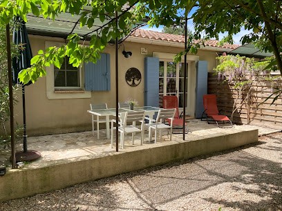 Mas Merindol / Vita Reflexo, Gîte à Loriol-du-Comtat