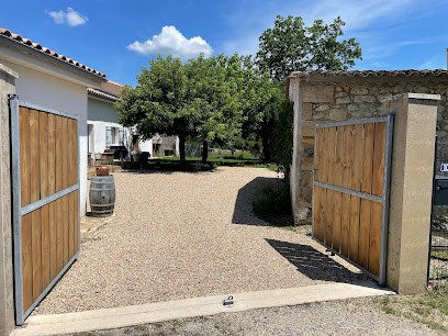 Gîte Ferme équestre, Gîte aux Salles-de-Castillon