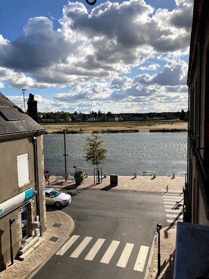Le Jeanne d'Arc - Appartements meublés, Gîte à Gien
