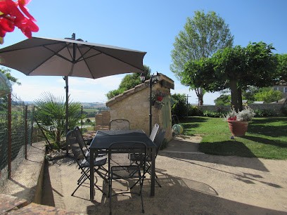 Gîte La Maison d Hermine, Gîte à Marsac