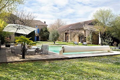 A Lot Of Charme, Gîte à Puy-l'Évêque