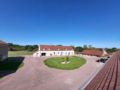 L'oiselière: Gîte De Groupe, Gîte Avec Salle De Réception, Séminaire D'entreprise, Mariage, Cousinade, Proche Orléans, Loiret, Gîte à Saint-Cyr-en-Val