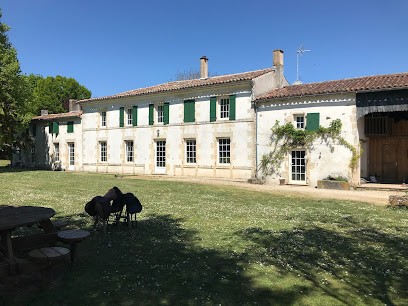 Gîtes Les Ormeaux, Gîte à Chambon