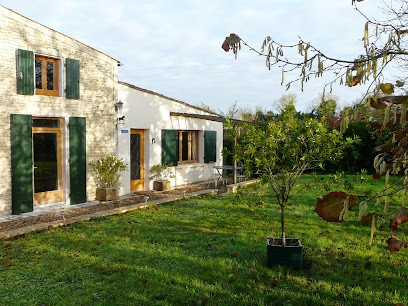 Gîte Du Crin Blanc, Gîte à Surgères
