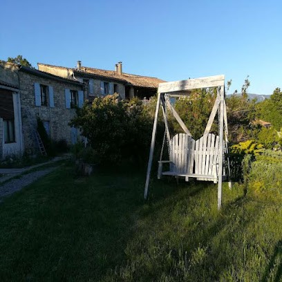 La Combe de Fabre, Gîte à Salles-sous-Bois