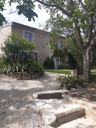 L'orée Lit Du Lez, Gîte à Roche-Saint-Secret-Béconne
