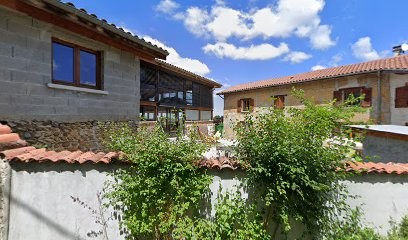 Gîte Terr'Happy Herbergement & Accompagnement pour personnes en situation de handicap mental, Gîte à Viriville