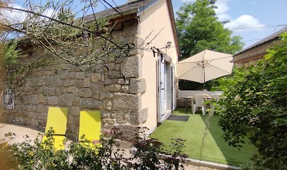 Gîte La Grange de Germaine en Margeride Lozère, Gîte à Saint-Denis-en-Margeride