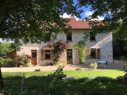 Gite Des Buis De L'ain, Gîte à Groslée-Saint-Benoit