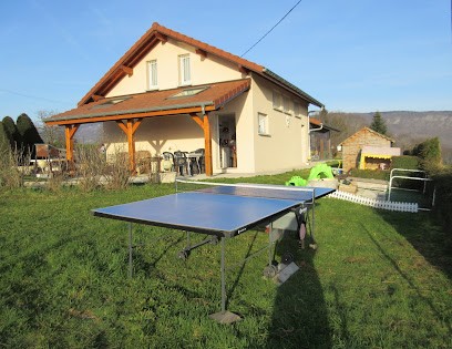 Les Cimes du Lac d'Aiguebelette en Savoie, Gîte à Dullin