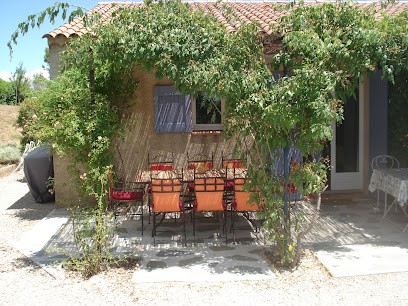 Gite Le Roumanin, Gîte à Esparron-de-Verdon