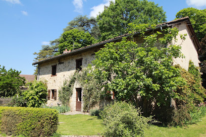 Gîte Le Vieux Domaine, Gîte à Royères