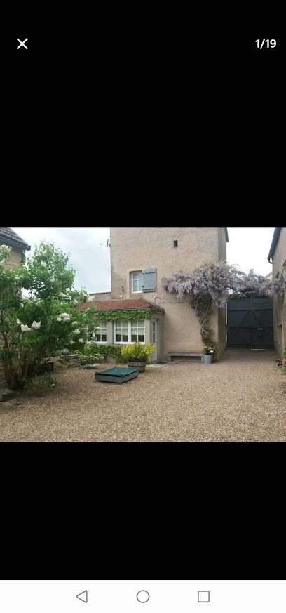 La tour du 12, Gîte à Chamboeuf