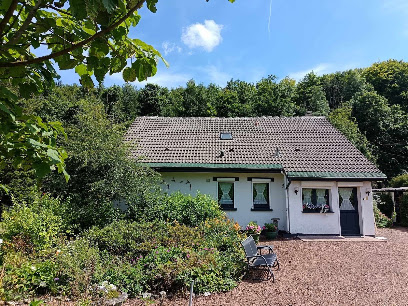 Les Nuits Célestines, Gîte à Wail