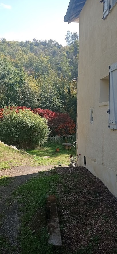 Le Moulin L'Official, Gîte à Tulle