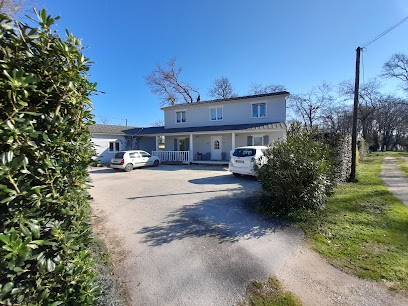 Location vacances Gîte l'agapanthe LA TREMBLADE RONCE LES BAINS, Gîte à La Tremblade