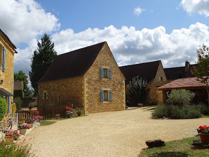 Gite de la ferme de Roffy, Gîte à Sainte-Nathalène