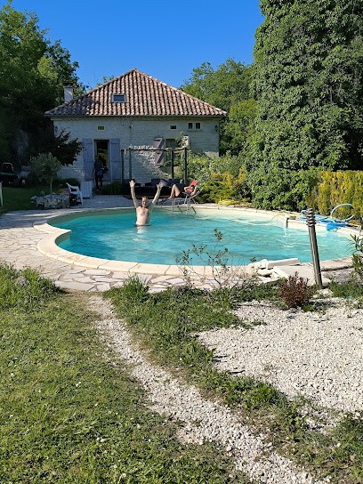 Gîte Yourtes Lascabanes, Gîte à Lendou-en-Quercy