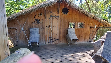 Cabanes de la Belle, Gîte à Magné
