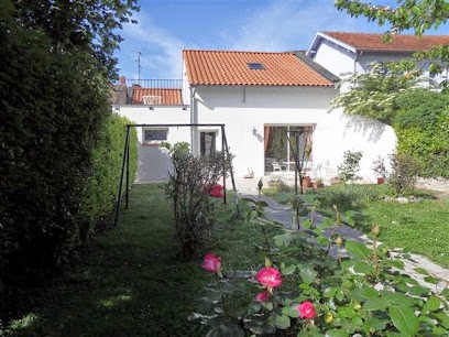 LOCATION GITE TOULOUSE LES ACACIAS, Gîte à Toulouse