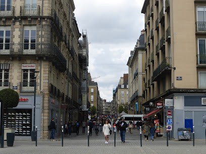 Gite Paul Féval, Gîte à Rennes