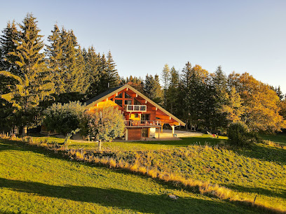 Les Cabanes De L'ange Gîtes Gîte aux Déserts