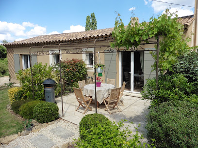Gite Du Mazetelanthau Gîte à Rognes