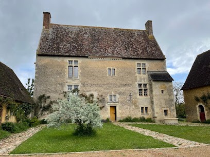 Le Manoir de la Cour - Gîtes de France, Gîte à Coudrecieux