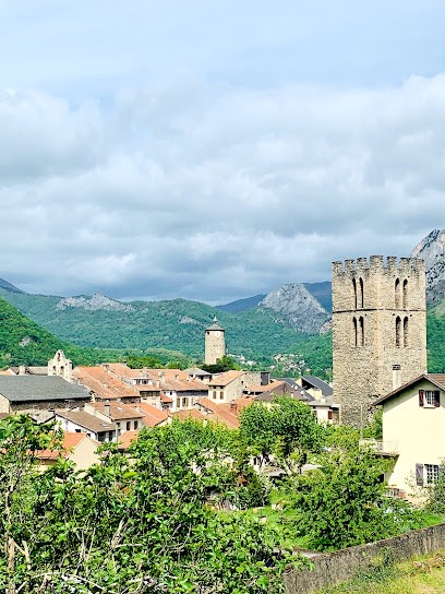 La Kabylie Au Cœur Des 3 Vallées, Gîte à Tarascon-sur-Ariège