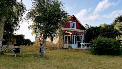 Le Lynette : Gîte Au Calme, Gîte à Espinasse