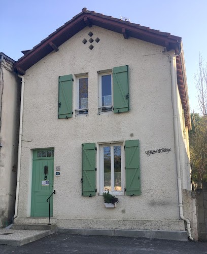 Green Cottage Duhort, Gîte à Duhort-Bachen