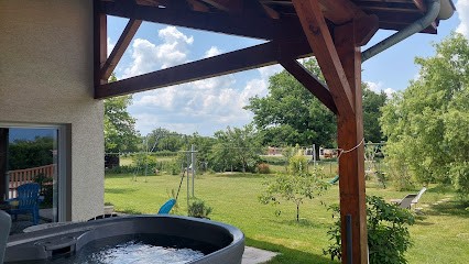 Gite avec jacuzzi, Gîte à Sainte-Foy-Saint-Sulpice