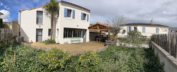 Gîte De La Place, Gîte à Port-d'Envaux