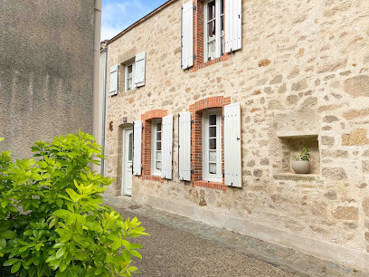 Le Logis De La Forge - Gîte 8 Personnes, Gîte à Mortagne-sur-Sèvre