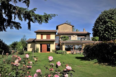 Gite Beaujolais La Caisse D'Horloge , Lyon, Gîte à Lachassagne