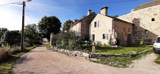 Gîte et Grange La Vaissière, Gîte aux Bondons