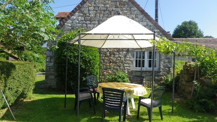 Gite De L'Ermitage, Gîte à Perrou