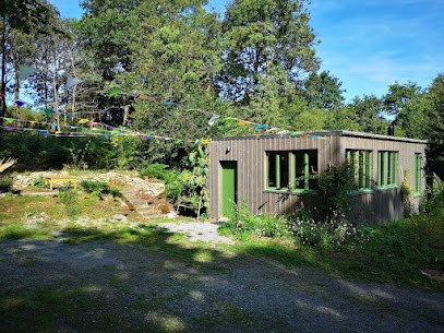 La cabane dans les bois, Gîte à Marzan
