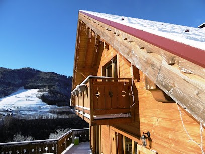 Gite Au Coeur Du Chalet (Location De Gite En Belledonne, Gite 7 Sept Laux), Gîte à Sainte-Agnès