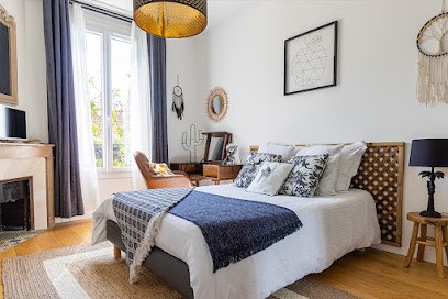 Les Fauvelles, Gîte à Courbevoie