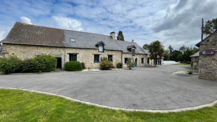 Gîte De La Vallée De Guéra: Grand Gîte Avec Piscine, En Campagne, Proche Rennes, Chateaubriant, En Ille-Et-Vilaine, Bretagne, Gîte à Martigné-Ferchaud
