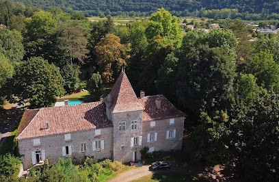 Le Moulinat, Gîte à Douelle
