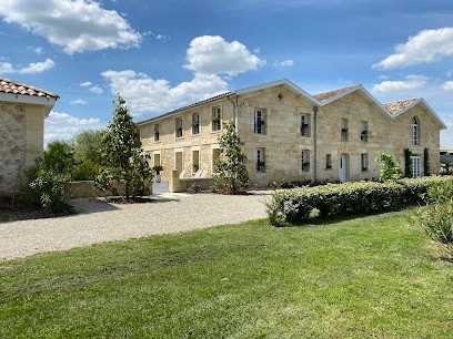 Domaine De Guillemin - Gîtes De Charme, Location De Salle Pour événements Privé Et Professionnels, Salle De Mariage..., Gîte à Saint-Louis-de-Montferrand