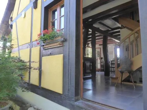 La Pomme De Pin, Gîte à Raedersdorf