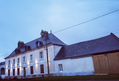 La Ferme des Pommés - Gîte de groupe de 15 personnes entre Arras & Amiens, Gîte à Pommera